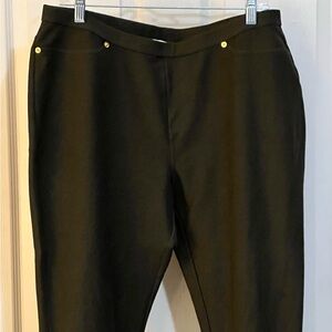 Michael Kors Dark Green Jean leggings. Sleek Straight-Leg Design